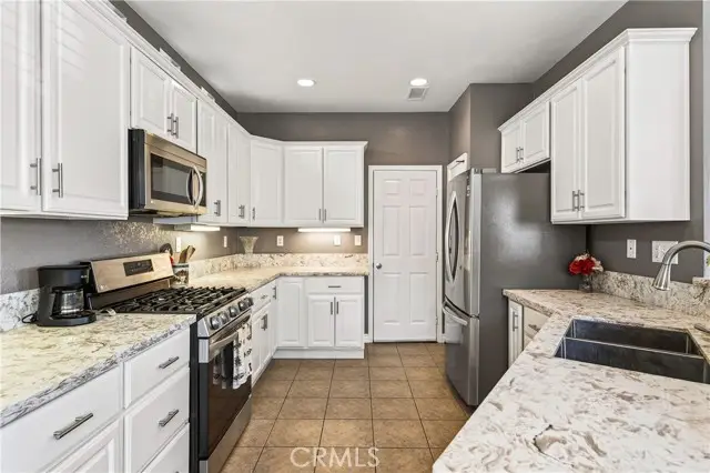 5759 Mapleview Drive, Jurupa Valley, CA 92509 - #2