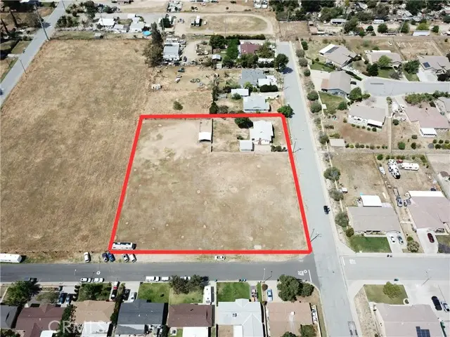 514 E Victory, Banning, CA 92220 - #2