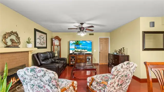 10131 Freeport, San Diego, CA 92129 - #3