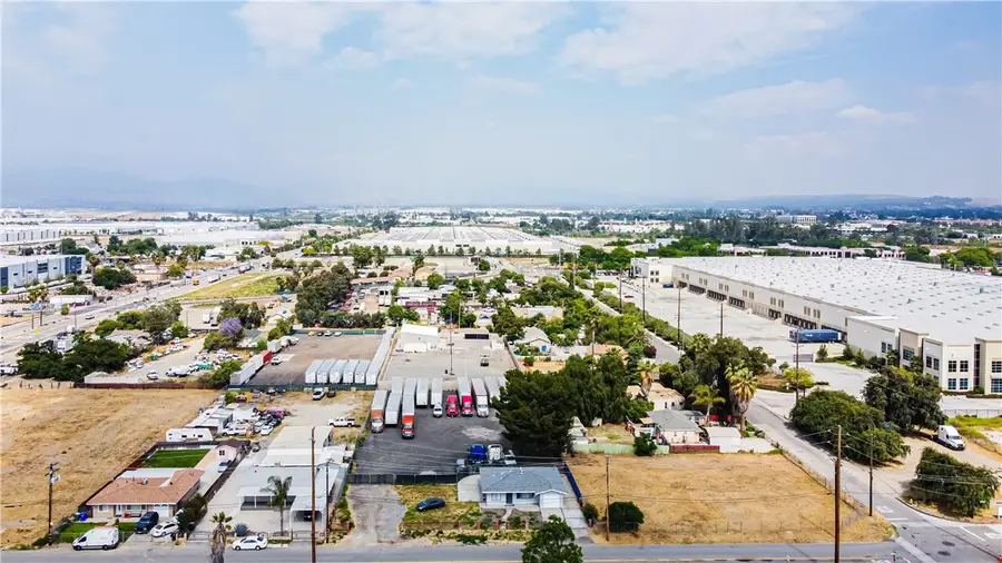 1245 S Washington Avenue, San Bernardino, CA 92408 - Image #2