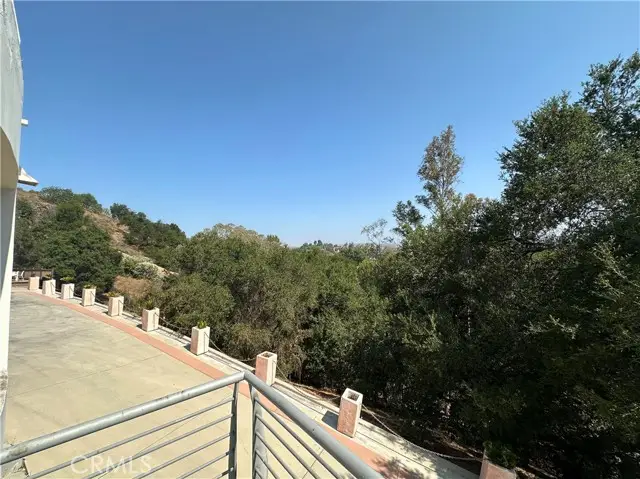 5077 Schumacher Road, Calabasas, CA 91302 - Image #2