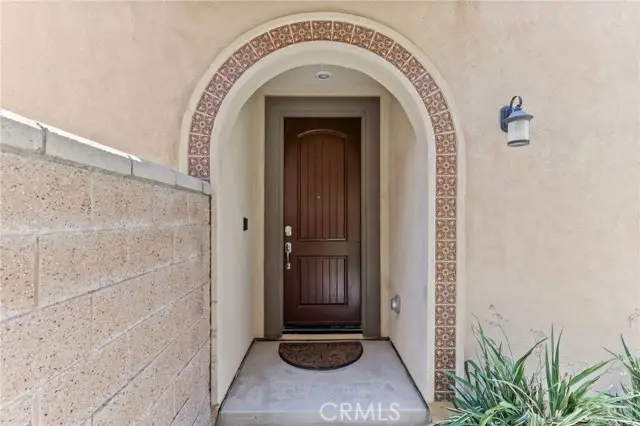 5873 Oatfield Avenue, Eastvale, CA 92880 - Image #3