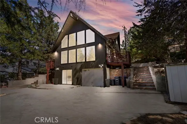 1074 Yellowstone Drive, Wrightwood, CA 92397 - Image #1