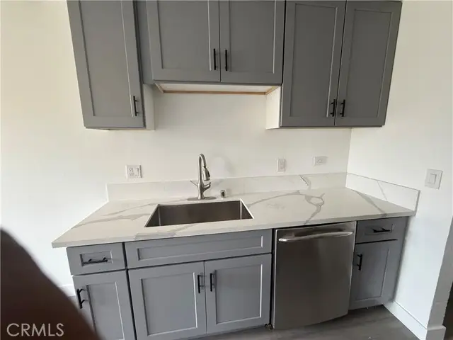 700 West La Veta Avenue #E4, Orange, CA 92868 - Image #1