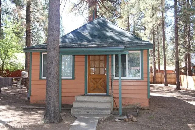41207 Lahontan Drive, Big Bear Lake, CA 92315 - Image #1