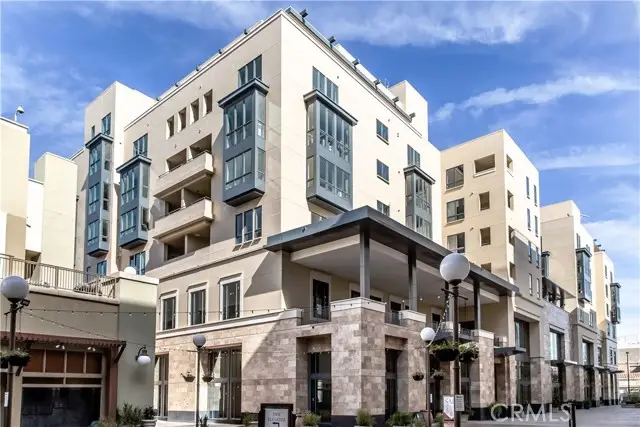 39 S Los Robles Avenue #3006, Pasadena, CA 91101 - Image #3