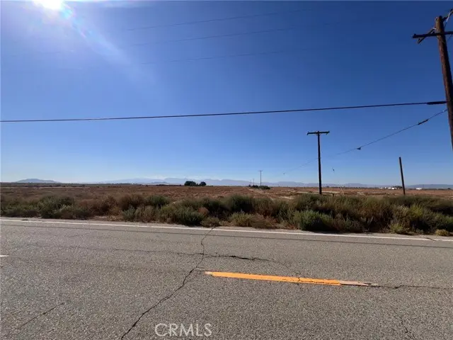 10541 East Avenue H, Lancaster, CA 93535 - #1