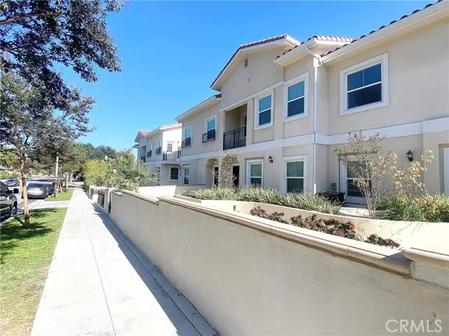 300 E Alhambra Road #F, Alhambra, CA 91801 - Image #2