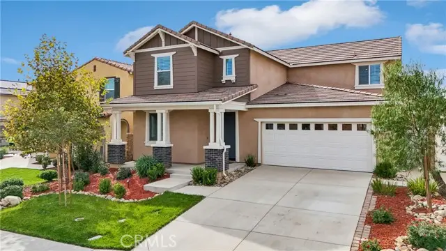 2464 Yellowstone Way, Rialto, CA 92377 - Image #3