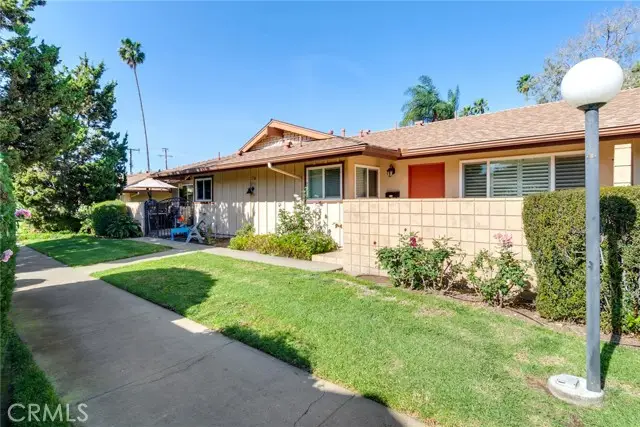 1736 E Commonwealth Avenue #102, Fullerton, CA 92831 - Image #2