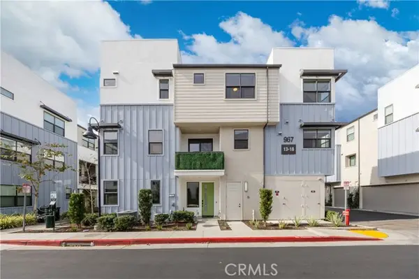 967 N Divino Privado #13, Ontario, CA 91764