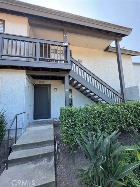 46 Orange Blossom, Irvine, CA 92618