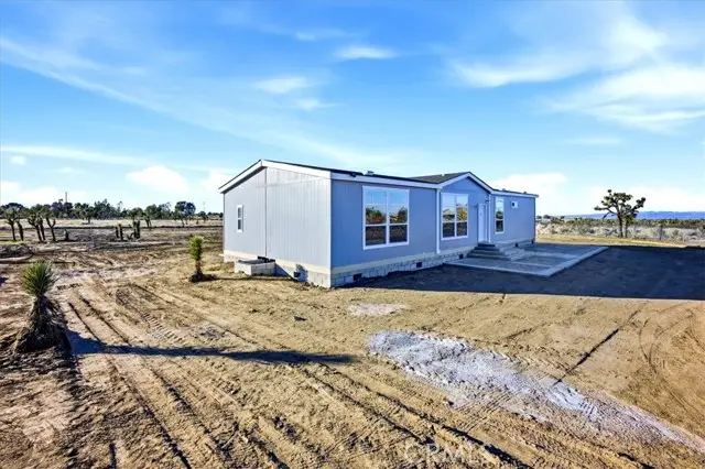 12076 Lager Road, Phelan, CA 92371 - #2