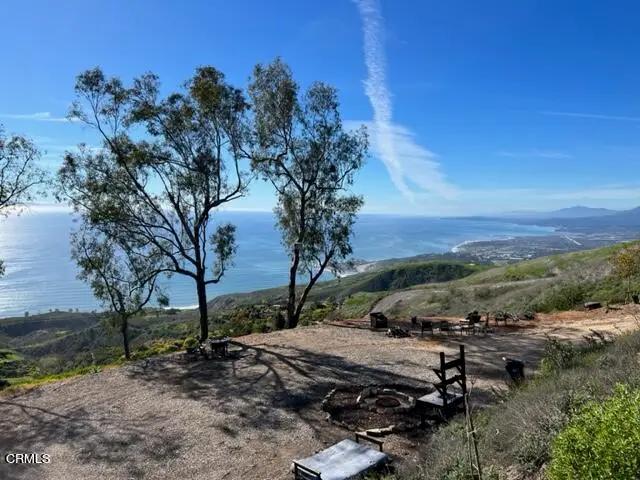 8530 Ocean View Road, San Buenaventura Ventura, CA 93001 - Image #3