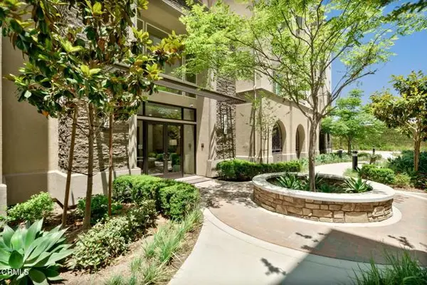 2850 Wagon Wheel Road #402, Oxnard, CA 93036