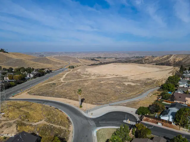 6215 S Fairfax Road, Bakersfield, CA 93307 - #3