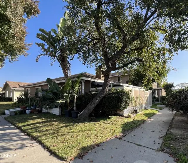 1220 W Hull Place, Oxnard, CA 93030 - Image #2