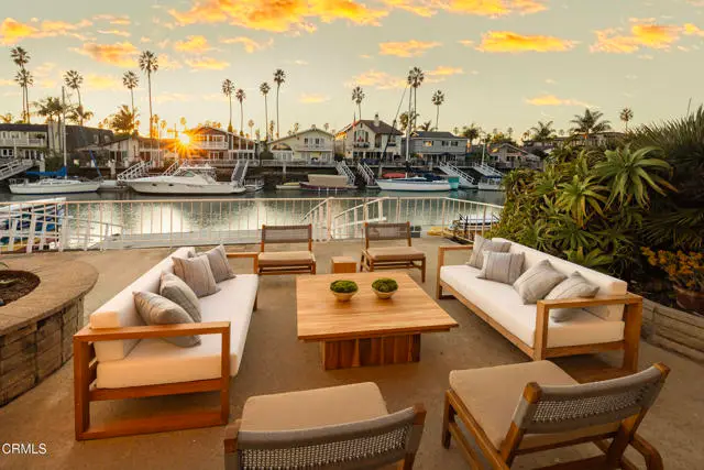 2957 Seaview Avenue, San Buenaventura Ventura, CA 93001 - Image #2