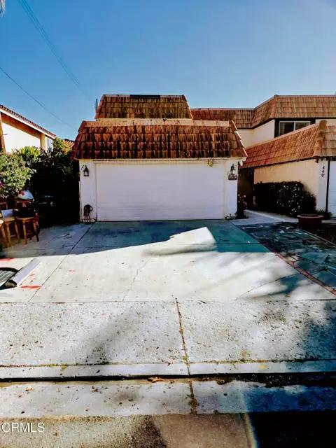 430 W Santa Barbara Street, Santa Paula, CA 93060