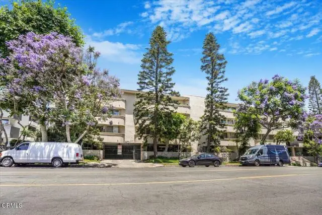 11645 Montana Avenue #126, Los Angeles, CA 90049 - Image #1