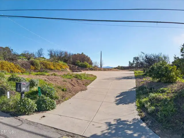 676 W Highland Drive, Camarillo, CA 93010 - #2