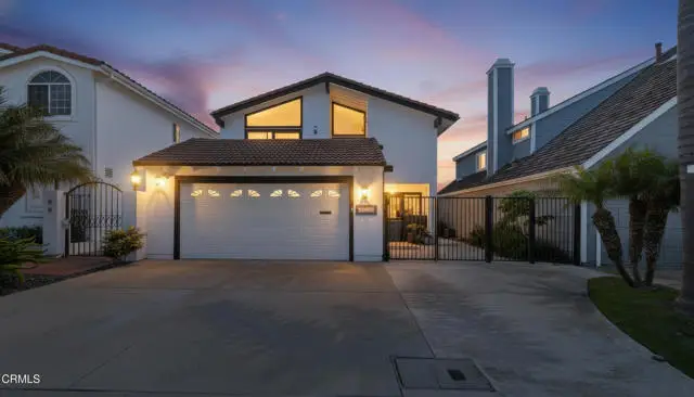 3960 W Hemlock Street, Oxnard, CA 93035 - #2