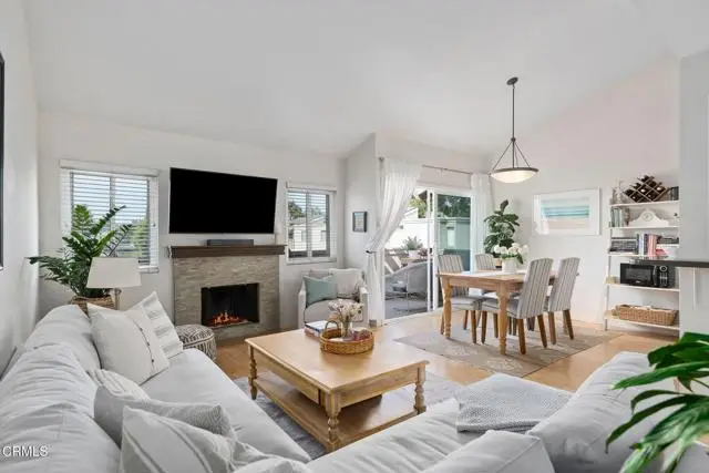 1280 Seacliff Court #2, San Buenaventura Ventura, CA 93003 - #1