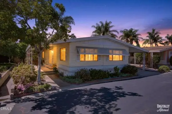 8 Calle Fronte #204, Camarillo, CA 93012