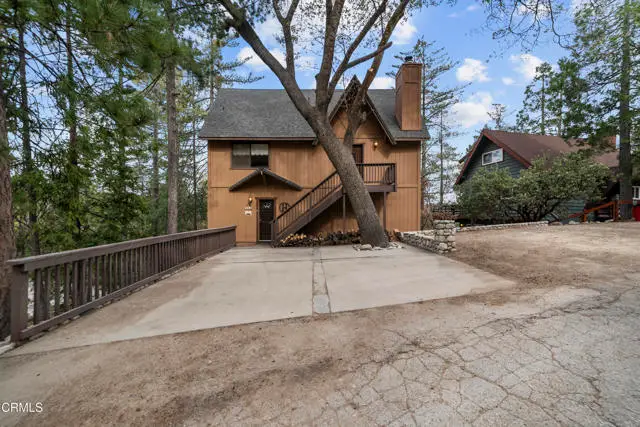 864 Nadelhorn Drive, Lake Arrowhead, CA 92352 - #3