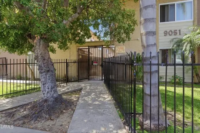 9051 Cedros Avenue #8, Panorama City, CA 91402 - #1