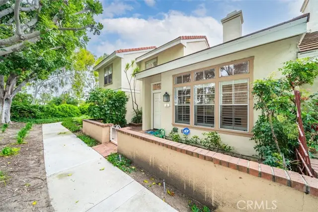 16 Georgetown #8, Irvine, CA 92612 - Image #3