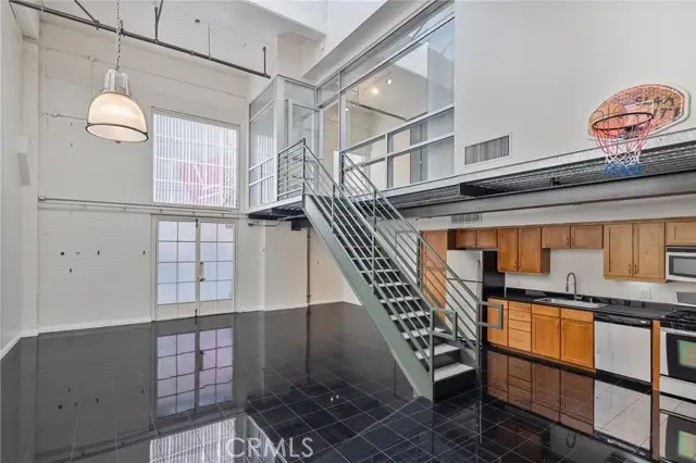 420 S San Pedro #102, Los Angeles, CA 90013 - Image #2