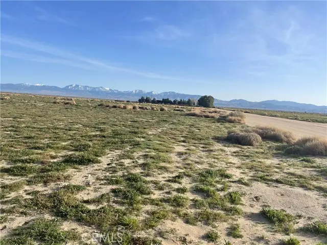 102 E Avenue M, Palmdale, CA 93591 - #1