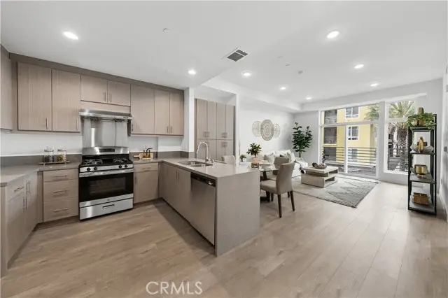 168 S Monterey Street #211, Alhambra, CA 91801 - Image #3