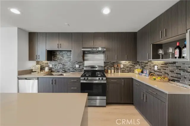 168 S Monterey Street #501, Alhambra, CA 91801 - Image #2