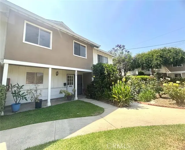 684 E Lee Place, Azusa, CA 91702 - Image #1