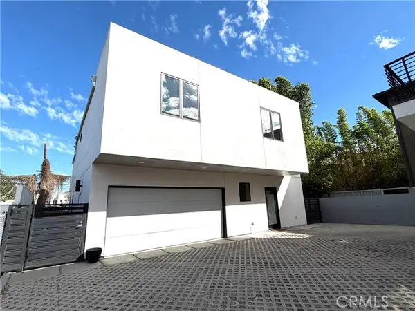 542 N Commonwealth Avenue, Silver Lake, CA 90004