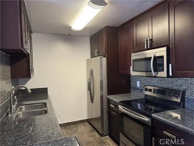 222 S Central #214, Los Angeles, CA 90012 - Image #3