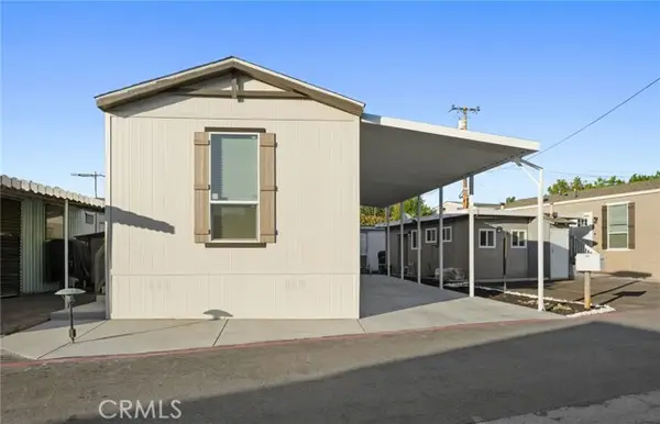 732 E Route 66 #26, Glendora, CA 91740