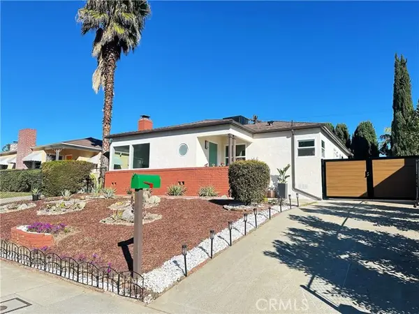 2106 Mcpherson Avenue, Los Angeles, CA 90032