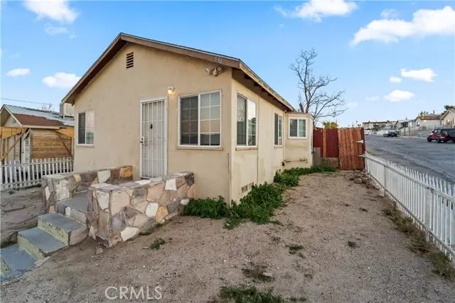 536 E Fredricks, Barstow, CA 92311 - Image #2