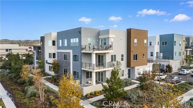 163 Baluster, Irvine, CA 92618 - Image #2