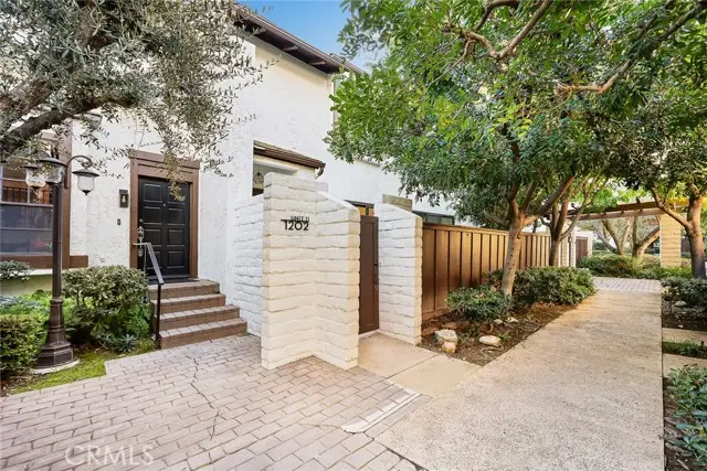 1202 Indiana #10, South Pasadena, CA 91030 - Image #3