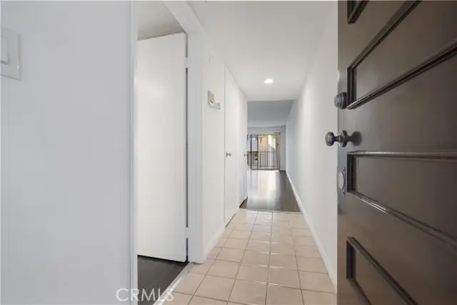 433 S Manhattan #209, Los Angeles, CA 90020 - Image #3