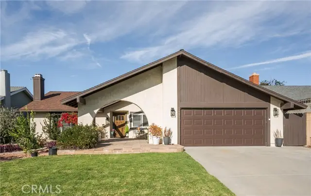 5895 E Marlies, Simi Valley, CA 93063 - Image #2