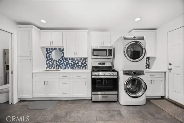 5513 D St, Chino, CA 91710 - #1