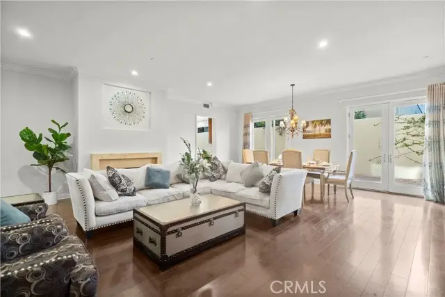 143 N Arnaz Drive #102, Beverly Hills, CA 90211 - Image #1