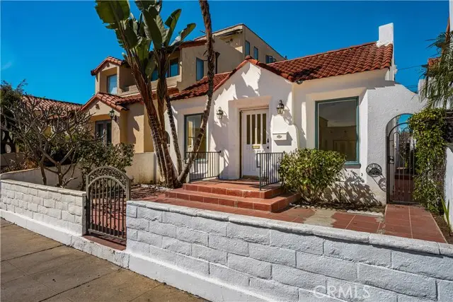 131 Santa Ana Avenue, Long Beach, CA 90803 - #2