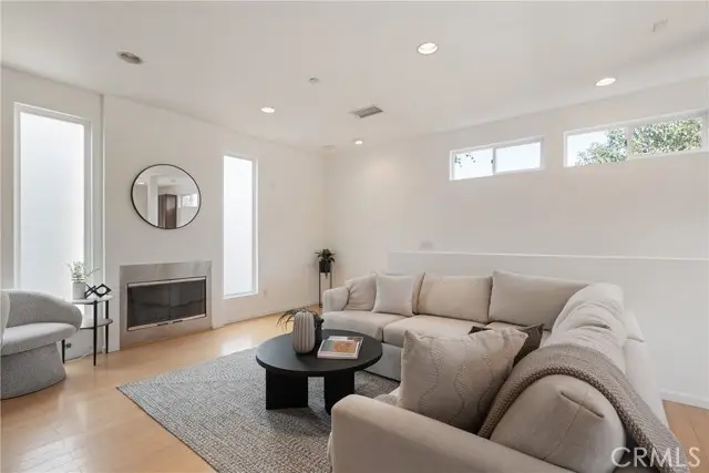 4110 Harter Ave, Culver City, CA 90232 - #2