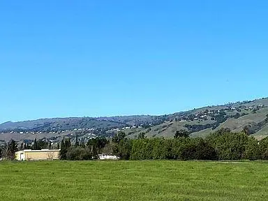 905 E San Martin Avenue, San Martin, CA 95046 - Image #1